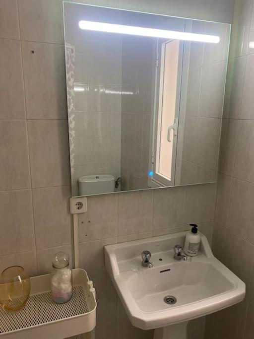 Domus Santa Clara Centrico Apartamento Con Wifi Leon Bagian luar foto